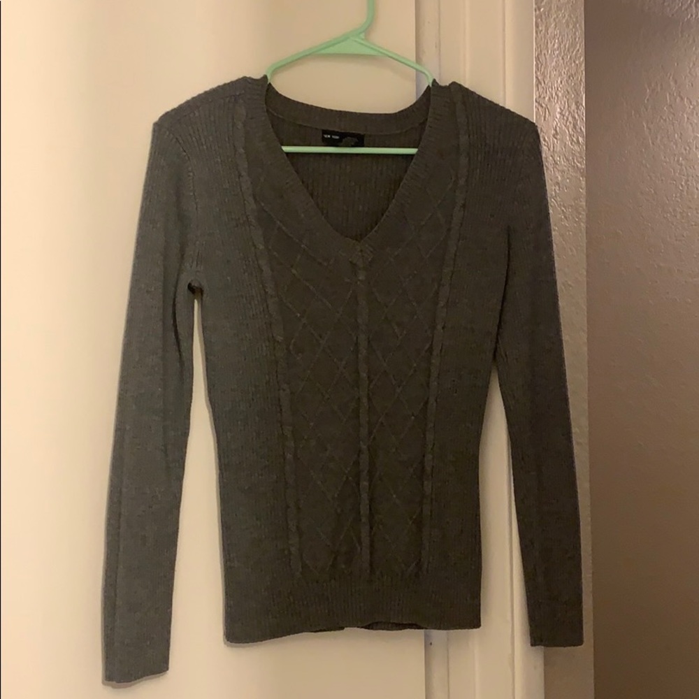 New York & Company sweater